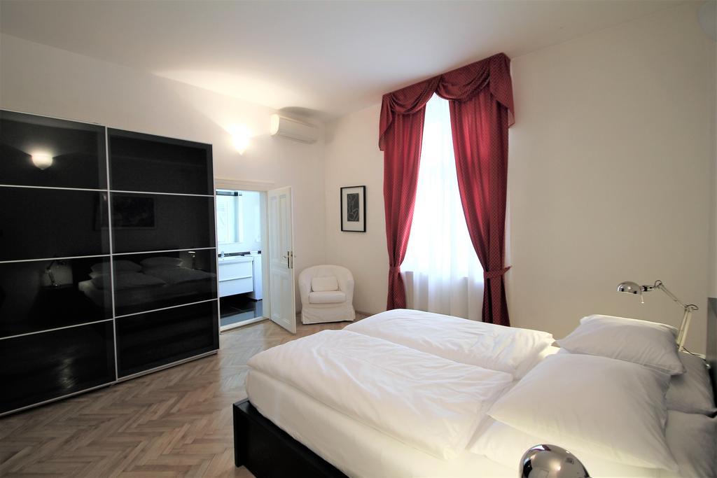 Dusni 6 Apartamento Praga